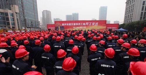 火车和铁轨哪个最先被发明_火车和铁轨哪个最先被发明的