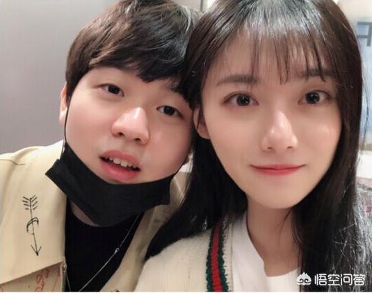 扒衣服小游戏_扒衣服小游戏叫什么