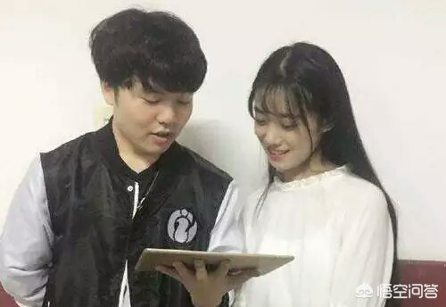 扒衣服小游戏_扒衣服小游戏叫什么