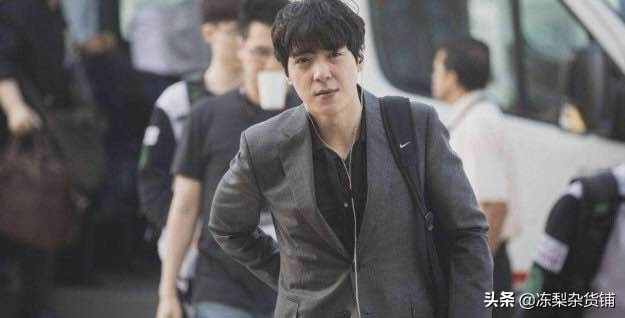外媒发布LOL全球战队排名_外媒发布lol全球战队排名是真的吗