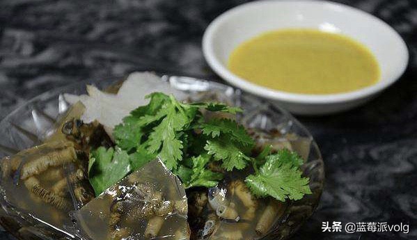 福建土笋冻以什么为主要原料_福建土笋冻以什么为主要原料做的