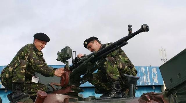 子弹风暴修改器_子弹风暴修改器加特林机枪修改器