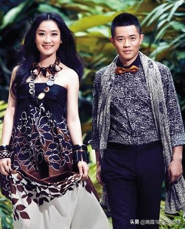 凤凰传奇星光大道_凤凰传奇星光大道冠军是谁 凤凰传奇星光大道_凤凰传奇星光大道冠军是谁